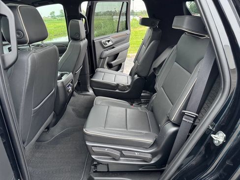 Used 2023 Chevrolet Tahoe Premier w/ Premium Package AWD/4WD image 22