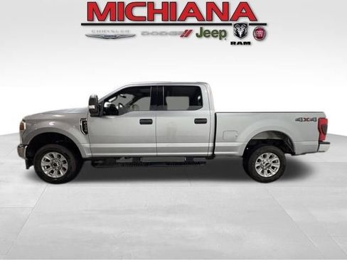 Used 2021 Ford F250 XLT image 1