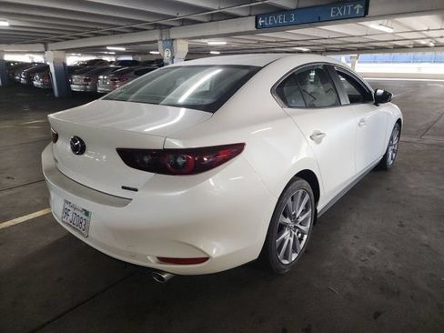 Used 2023 MAZDA MAZDA3 s FWD image 3