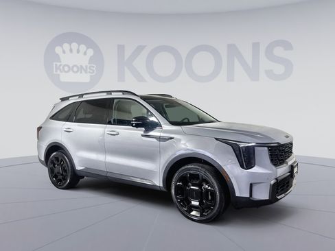 Used 2025 Kia Sorento SX AWD/4WD image 10