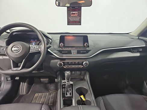 Certified 2023 Nissan Altima 2.5 S FWD image 19