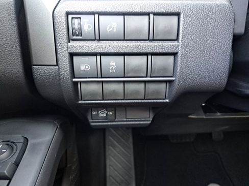 New 2025 Toyota Tacoma SR5 image 15