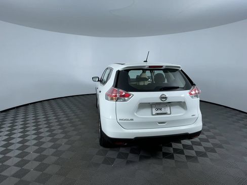 Used 2016 Nissan Rogue S AWD/4WD image 7