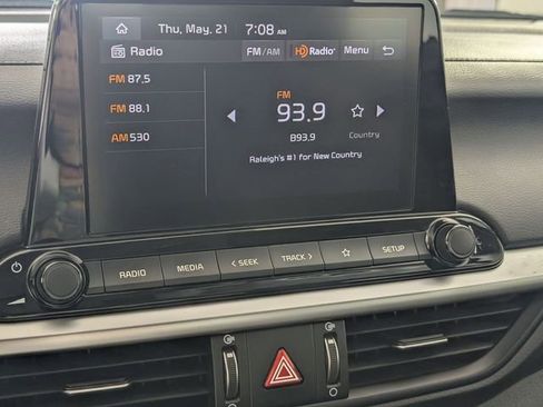 Used 2024 Kia Forte LXS FWD image 16