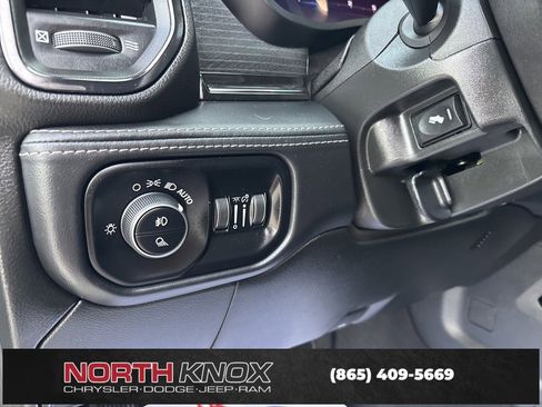 Used 2024 RAM 3500 Limited image 10