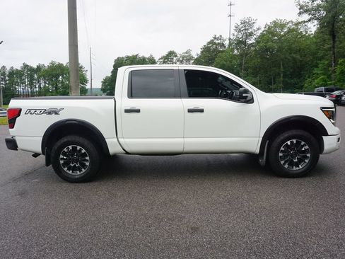 Used 2022 Nissan Titan PRO-4X w/ Pro-4x Convenience Package AWD/4WD image 20