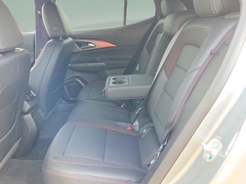 New 2025 Chevrolet Equinox EV RS w/ Active Safety Package 3 AWD/4WD image 11