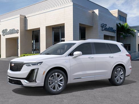 New 2025 Cadillac XT6 Premium Luxury w/ Technology Package image 2