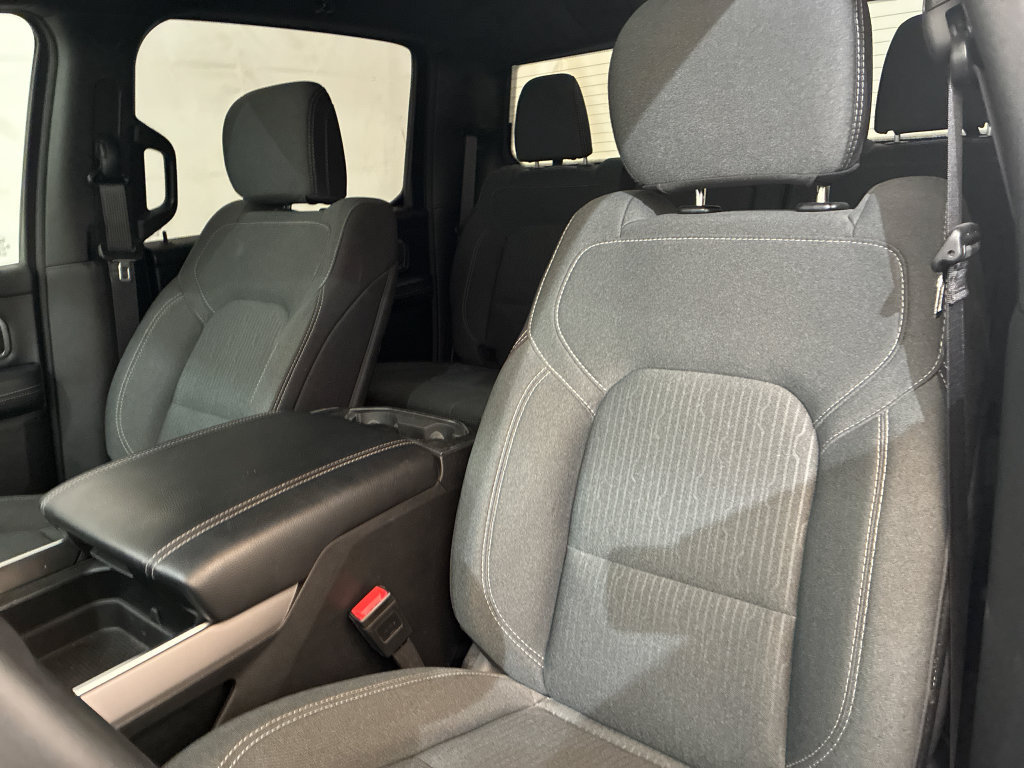 Used 2024 RAM 1500 Big Horn AWD/4WD image 13