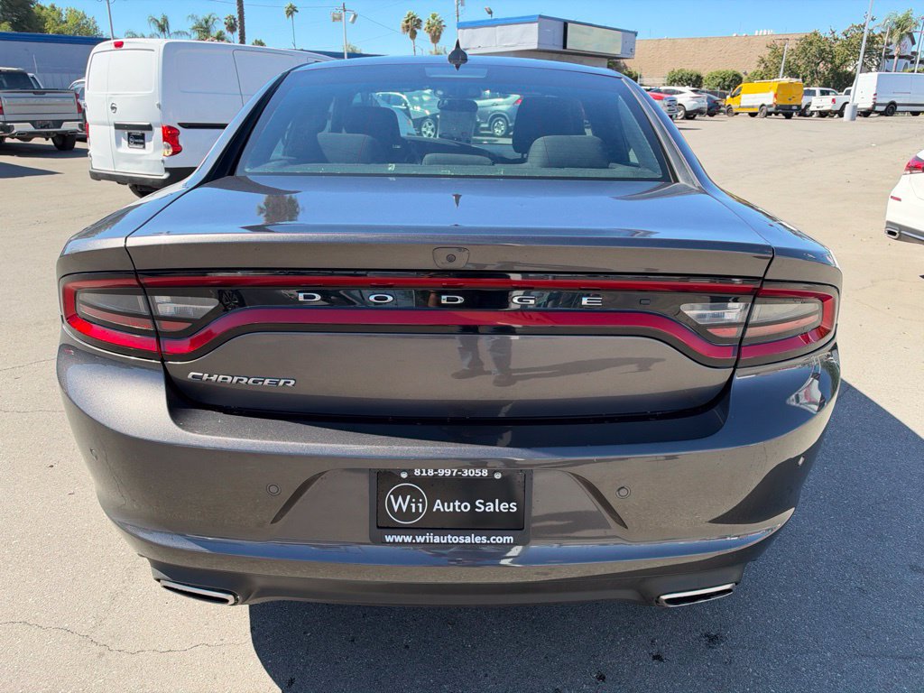 Used 2023 Dodge Charger SXT RWD image 6