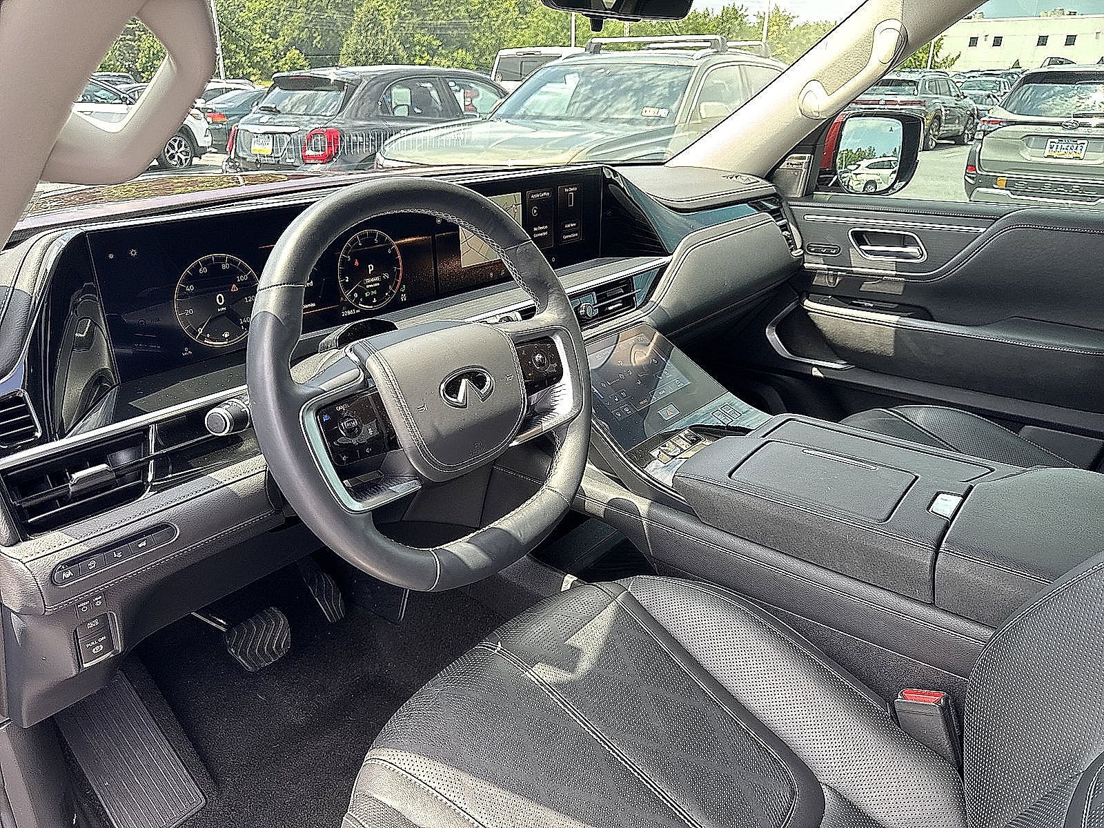 Certified 2025 INFINITI QX80 Sensory w/ Exterior Package AWD/4WD image 4