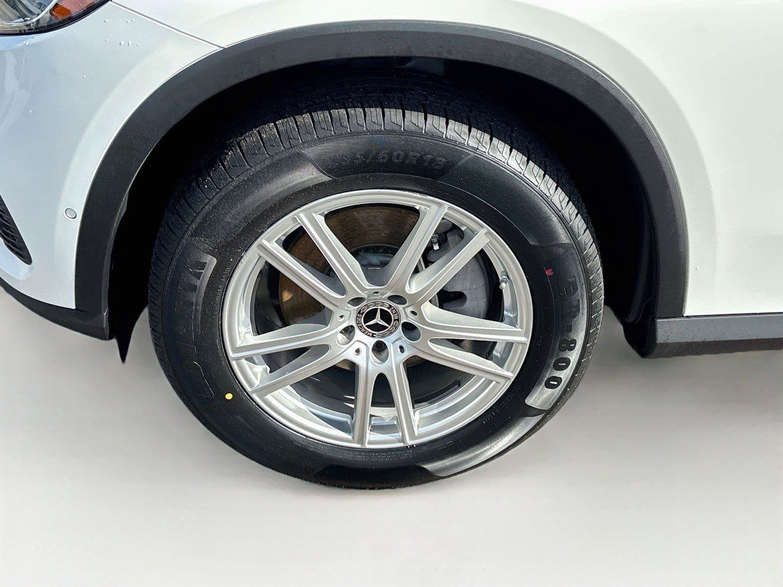 Used 2023 Mercedes-Benz GLC 300 w/ Exclusive Trim Package image 33