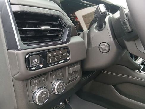 New 2026 GMC Yukon AT4 Ultimate AWD/4WD image 37