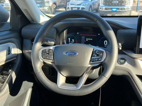 New 2026 Ford Explorer Active image 6