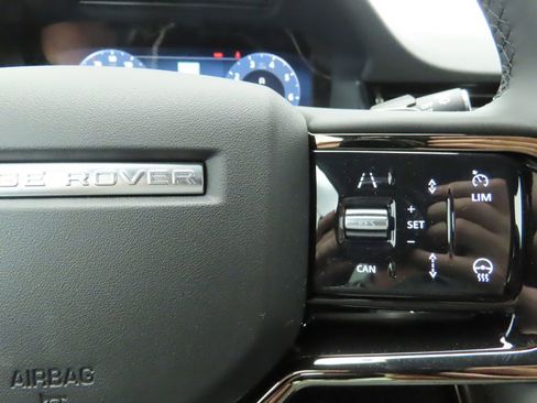 Certified 2025 Land Rover Range Rover Evoque S image 12