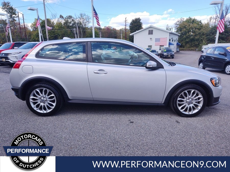 Used 2008 Volvo C30 T5 Version 2.0 FWD image 2