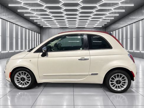 Used 2012 FIAT 500 Lounge w/ Luxury Leather Pkg FWD image 4