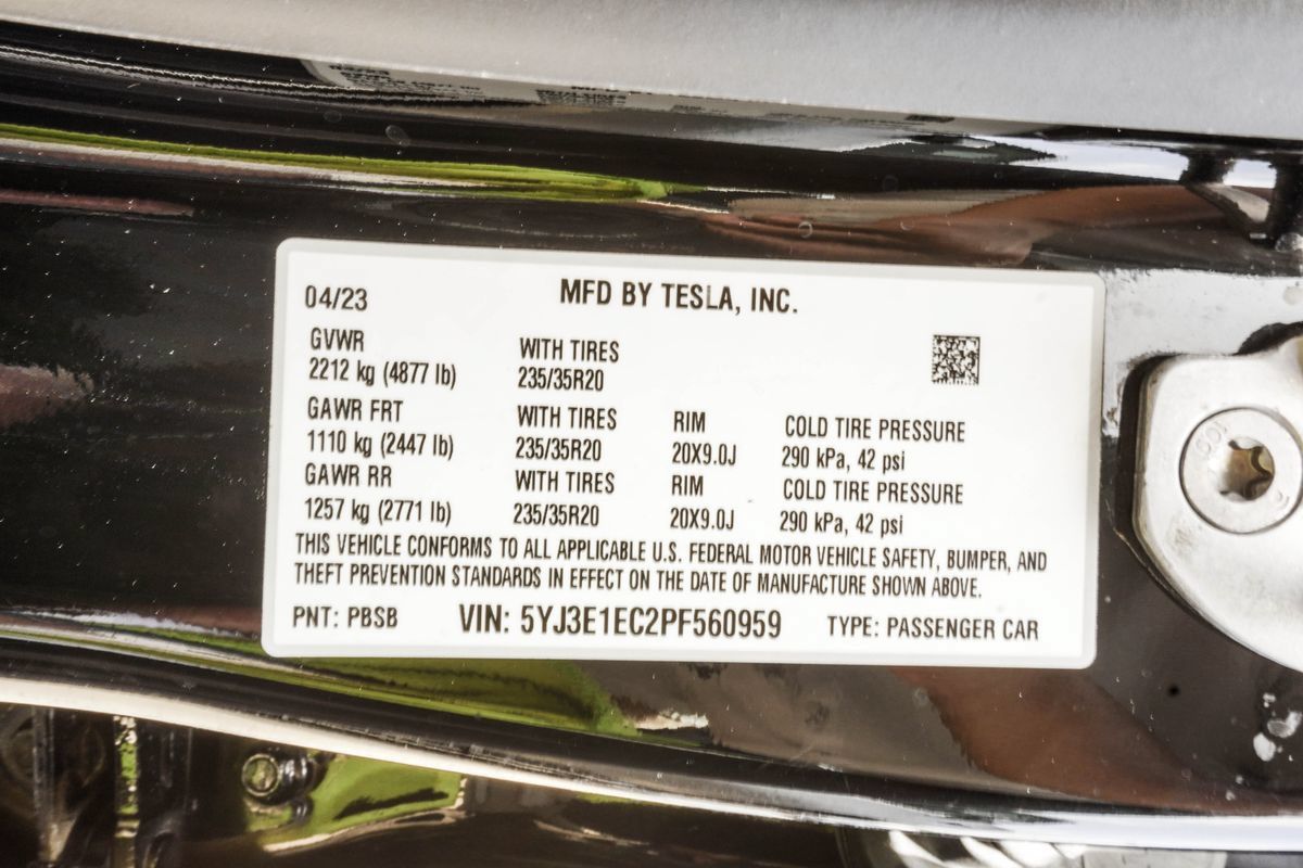 Used 2023 Tesla Model 3 Performance AWD/4WD image 36