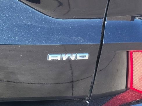 Certified 2025 Ford Escape ST-Line Elite w/ Premium Technology Package image 11