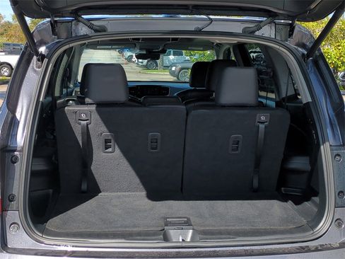 Used 2021 Honda Pilot Touring image 15