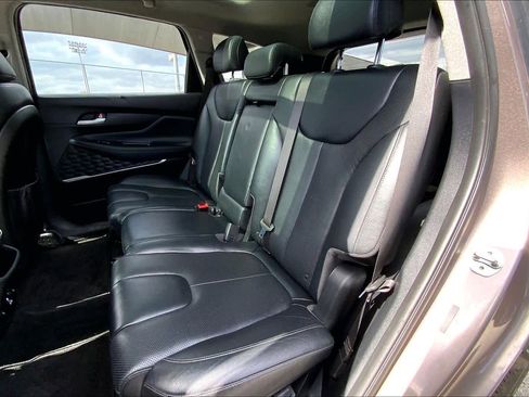 Used 2019 Hyundai Santa Fe FWD image 19