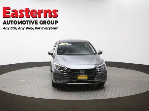 Used 2023 Nissan Versa SV image 51