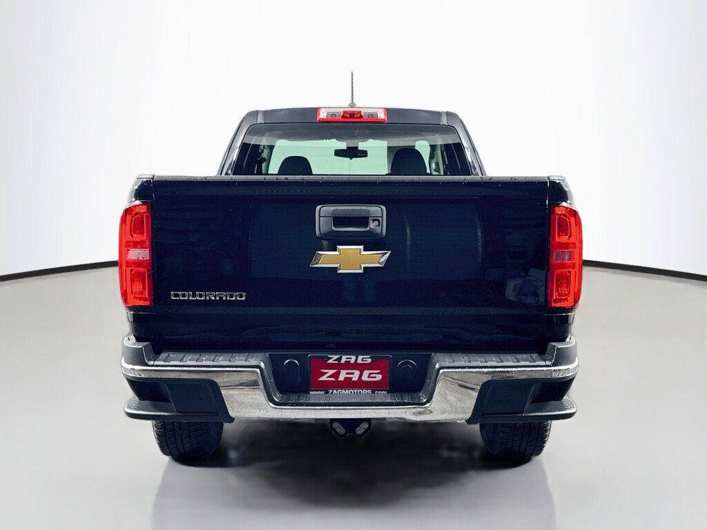 Used 2018 Chevrolet Colorado W/T RWD image 4