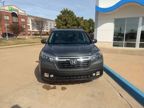Used 2017 Honda Ridgeline RTL image 3