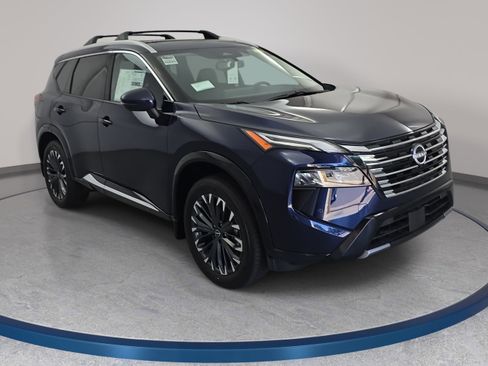 New 2026 Nissan Rogue Platinum AWD/4WD image 3