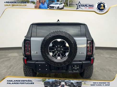 Certified 2024 GMC Hummer EV 2X w/ Extreme Off-Road Package image 4