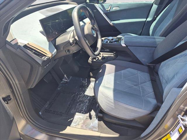 Certified 2024 BMW iX xDrive50 w/ Premium Package AWD/4WD image 17