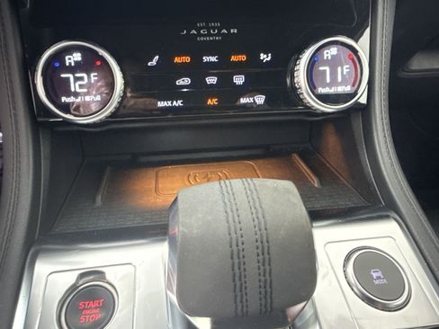 Used 2023 Jaguar F-PACE S AWD/4WD image 19