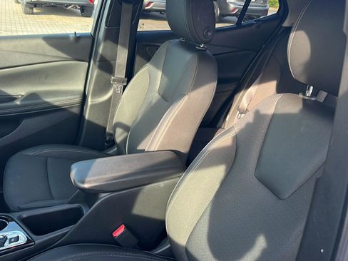 Used 2025 Buick Encore GX Preferred FWD image 28