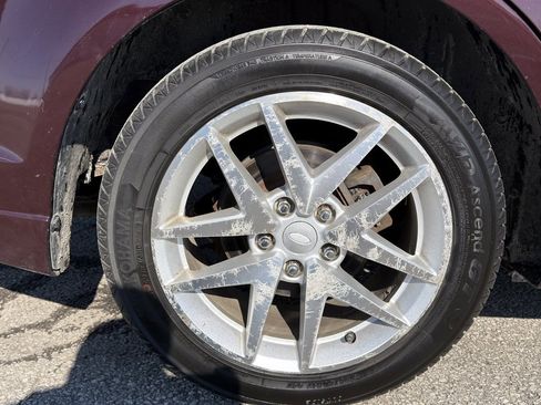 Used 2012 Ford Fusion SEL image 27