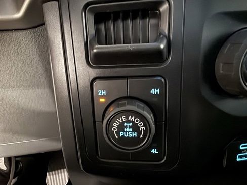 Used 2022 Ford F150 XLT image 20