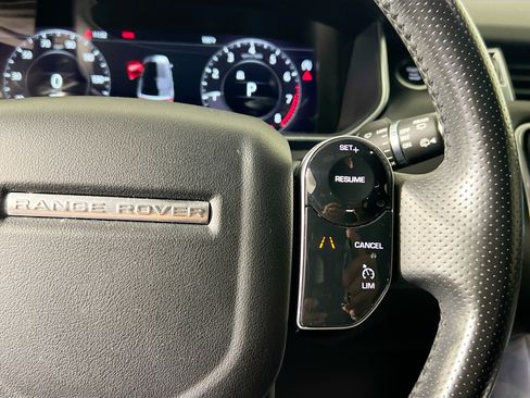 Used 2022 Land Rover Range Rover Sport SE AWD/4WD image 19