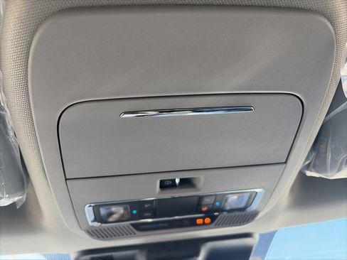 New 2026 Ford F250 Lariat w/ Lariat Ultimate Package image 25