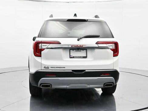 Certified 2023 GMC Acadia SLT image 6