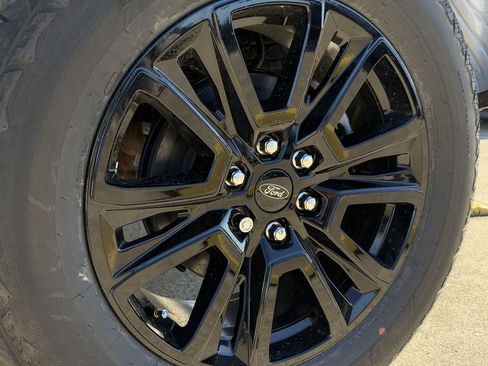 New 2025 Ford F150 Platinum w/ Equipment Group 702A High image 47