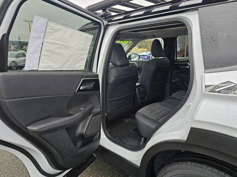 New 2026 Mitsubishi Outlander Trail Edition image 12