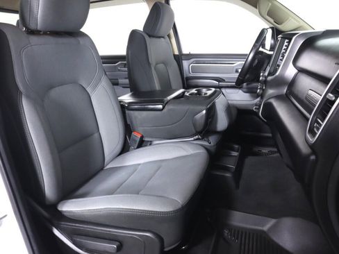 Used 2020 RAM 1500 Big Horn AWD/4WD image 41