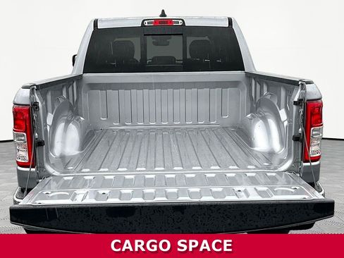 Used 2019 RAM 1500 Big Horn AWD/4WD image 7