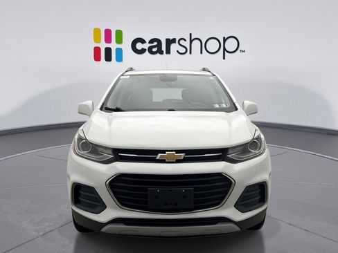 Used 2017 Chevrolet Trax LT w/ Driver Confidence Package image 6