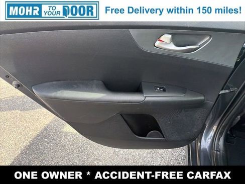 Used 2021 Kia Forte LXS image 29