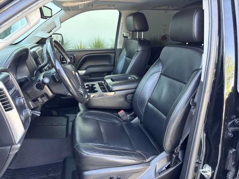 Used 2018 Chevrolet Silverado 1500 LTZ Z71 w/ Midnight Edition AWD/4WD image 18