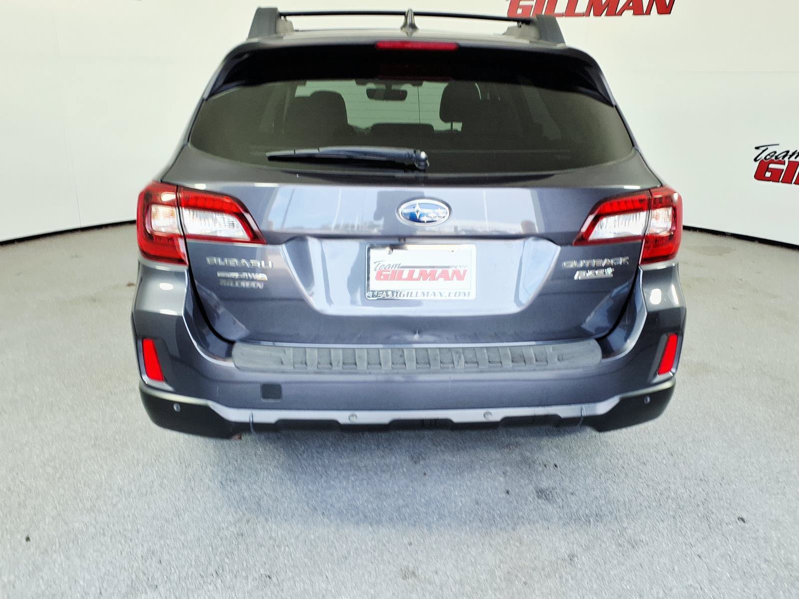 Used 2017 Subaru Outback 2.5i Limited AWD/4WD image 5