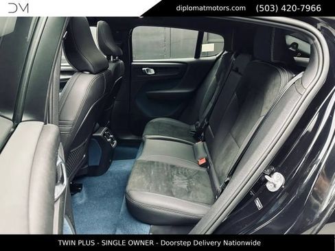 Used 2023 Volvo C40 P8 Recharge Plus AWD/4WD image 22