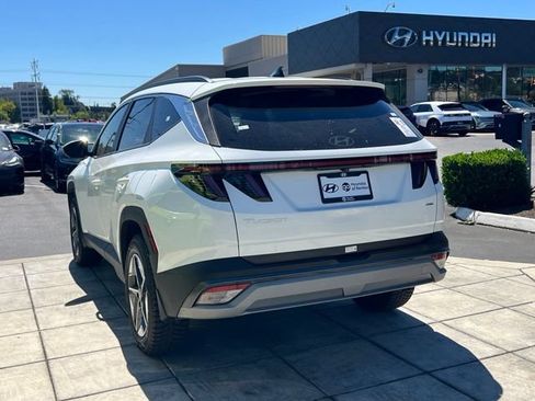 Used 2025 Hyundai Tucson SEL AWD/4WD image 9