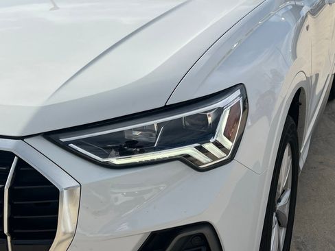 Used 2024 Audi Q3 2.0T Premium image 4