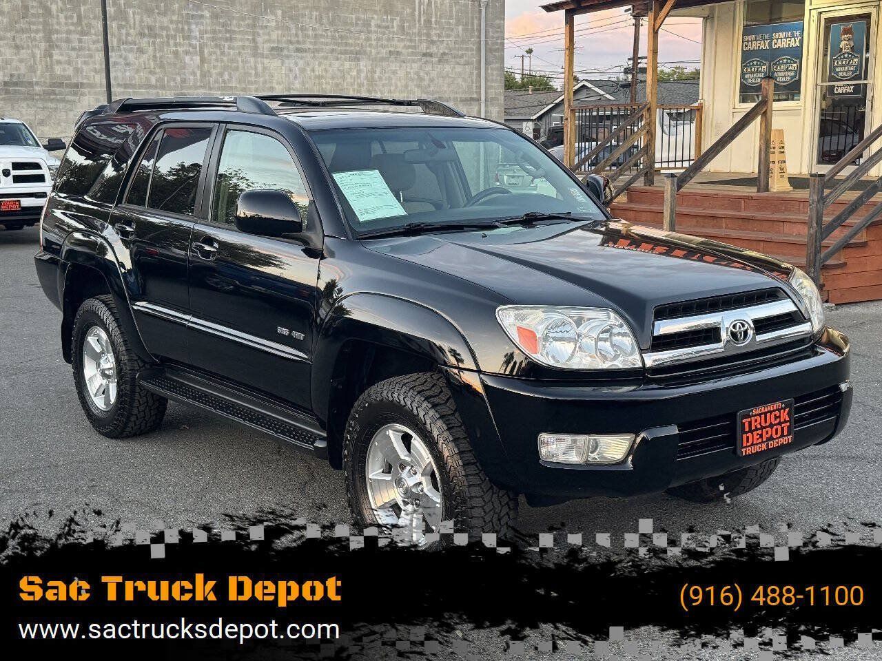 Used 2005 Toyota 4Runner SR5 AWD/4WD image 1